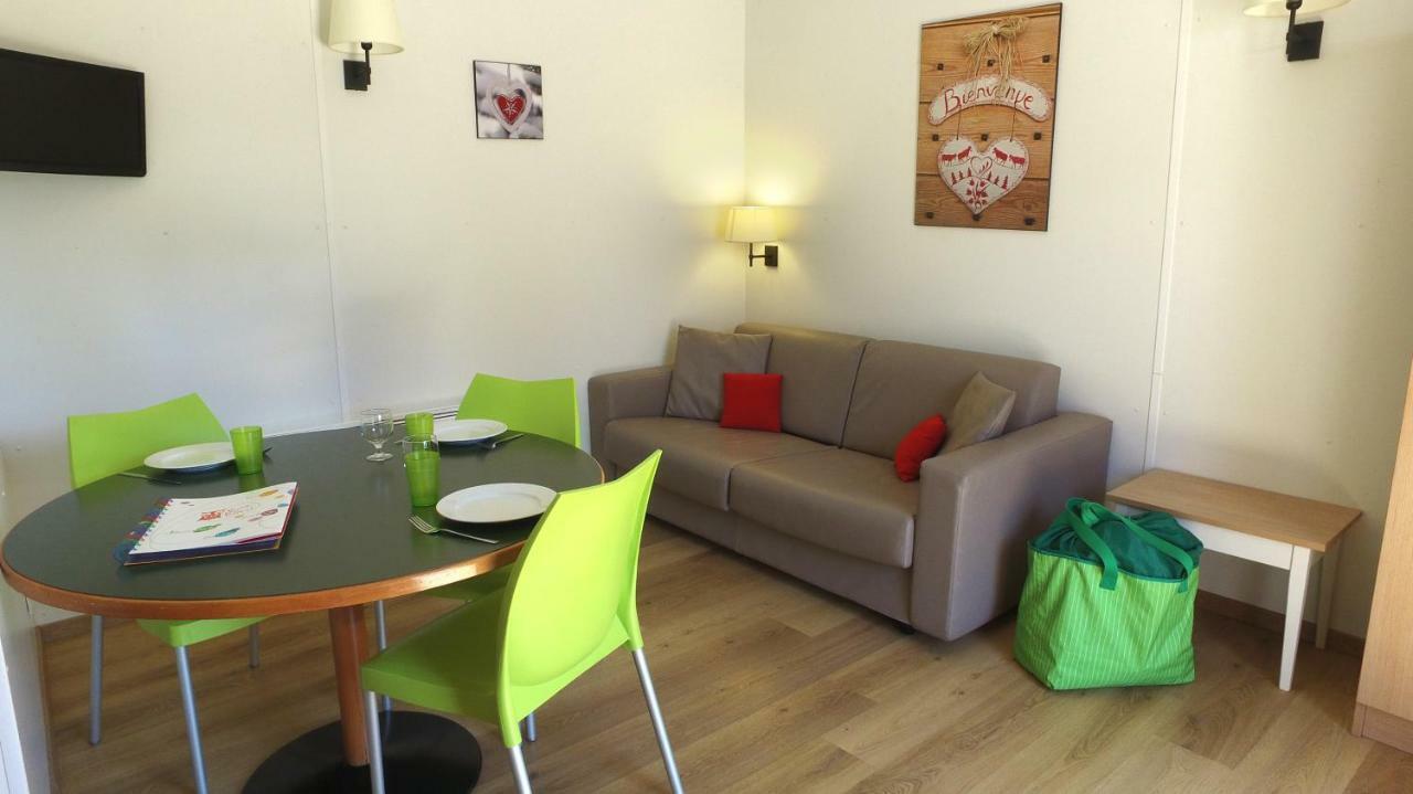 Vvf Les Ecrins Champsaur Hotel Сен-Боне-ан-Шампсор Екстериор снимка